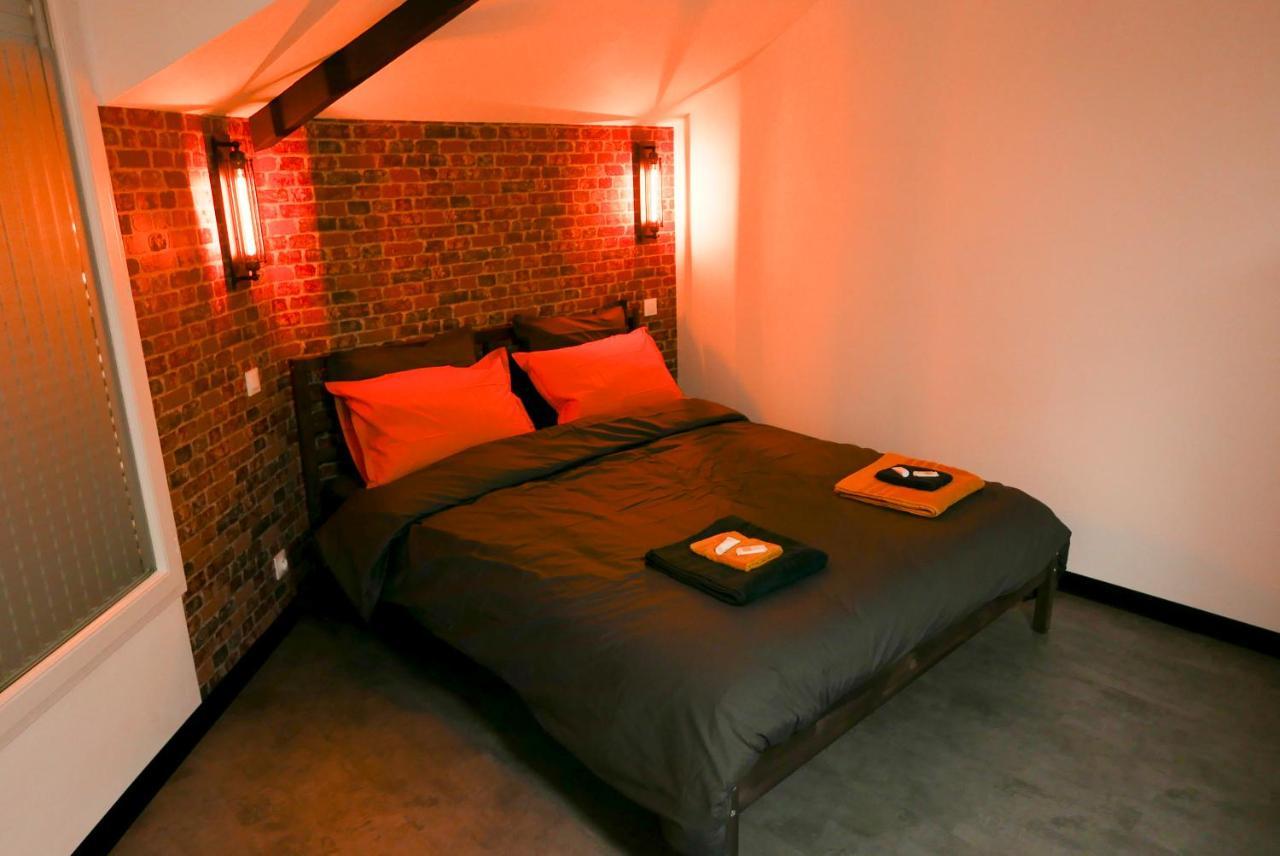 Meuble De Tourisme 3 Etoiles Loft Industriel A Fismes Villa ภายนอก รูปภาพ