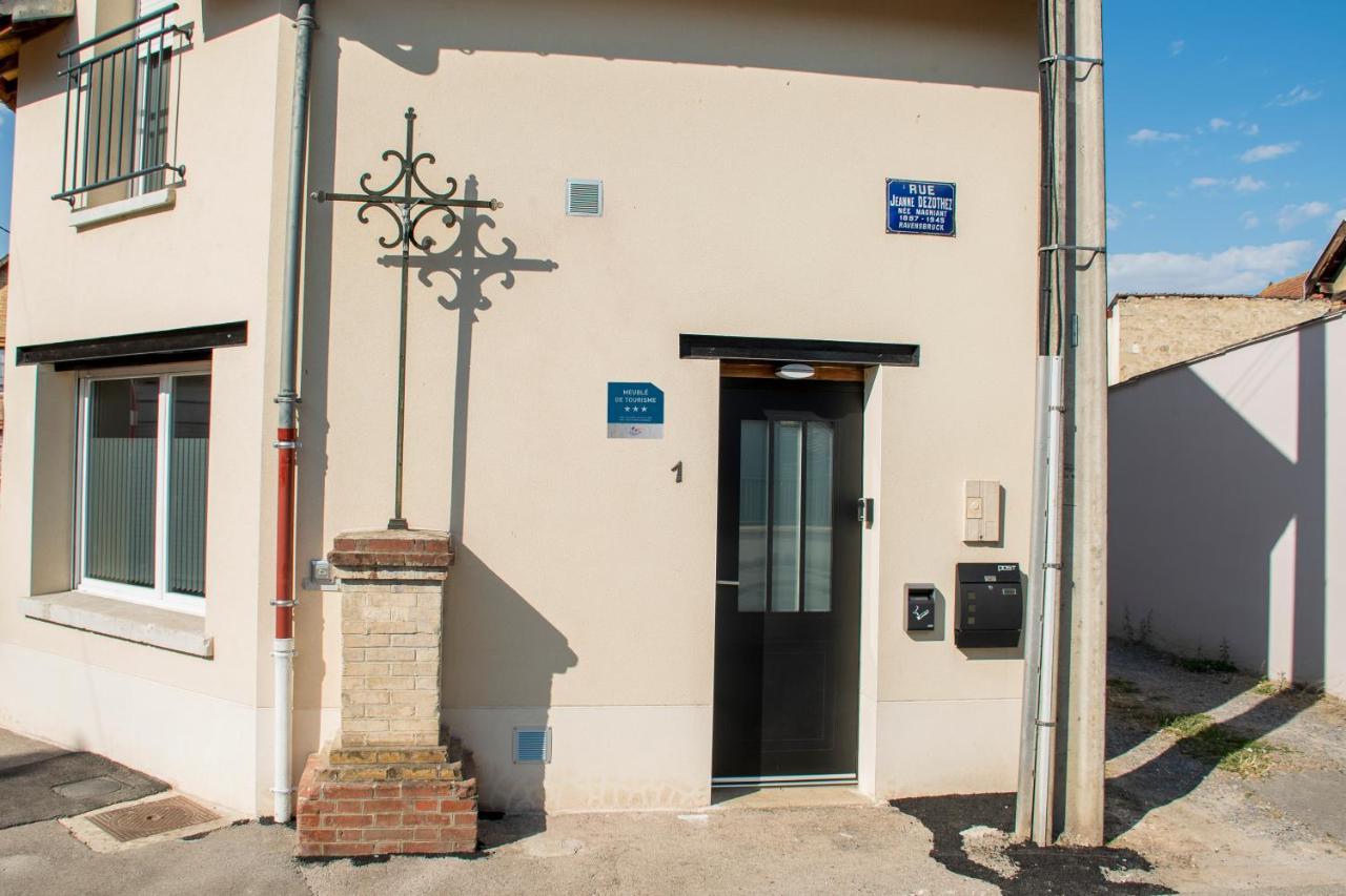 Meuble De Tourisme 3 Etoiles Loft Industriel A Fismes Villa ภายนอก รูปภาพ
